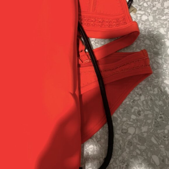 triangl "Gigi" red crochet bikini (size S top and size M bottom) - Picture 5 of 6